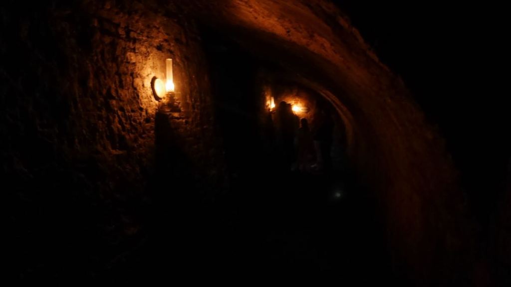 クロンボー城の地下に眠るホルガー ダンスク ツーリングどこいく